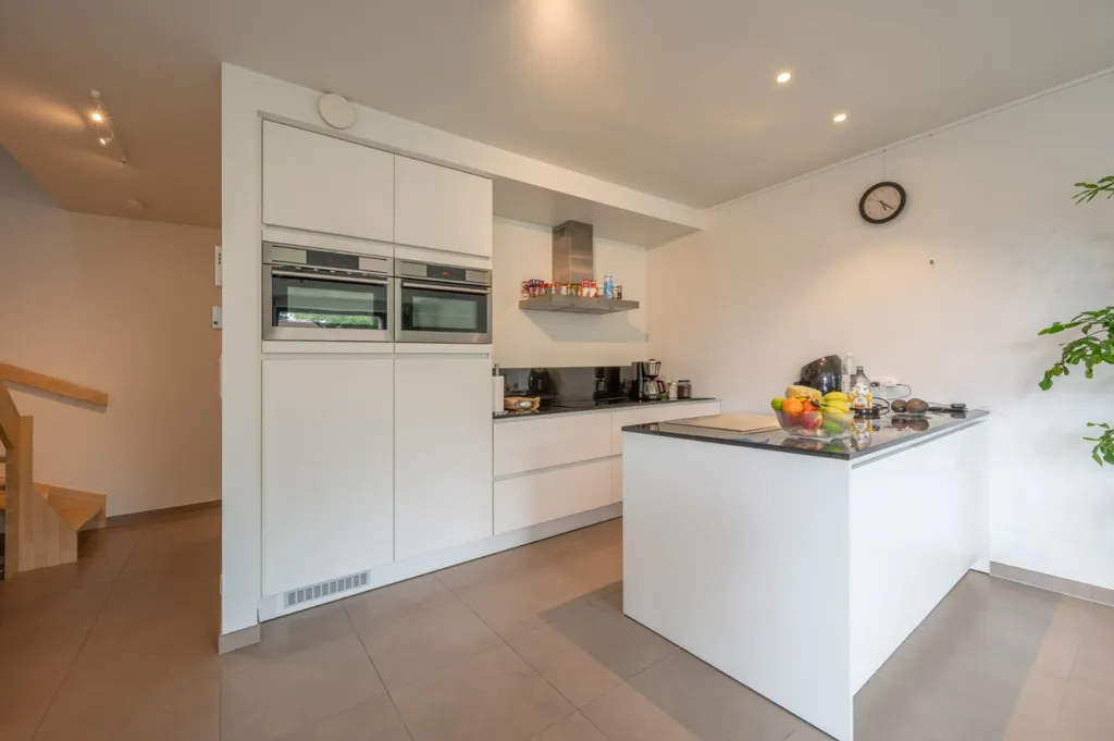 Köök - Apartment with South-Facing Terrace in Bruges