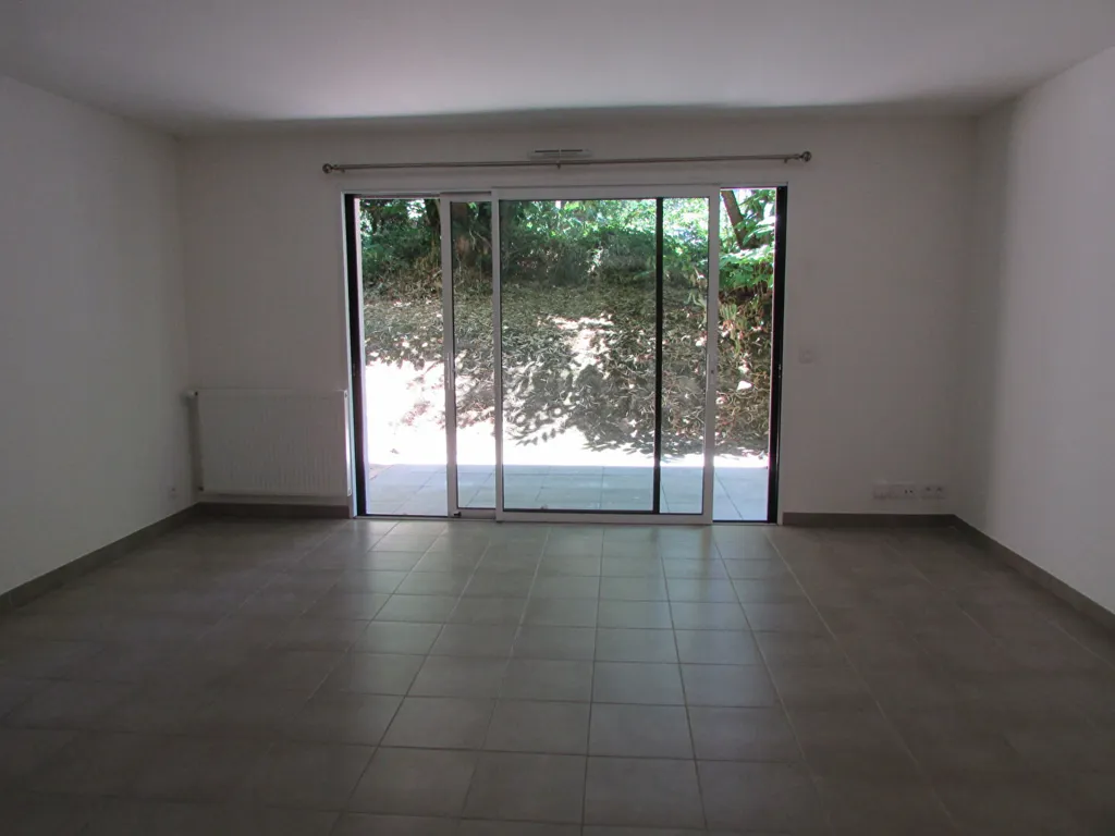 Pièces - Appartement 2 Pièces avec Terrasse à Concarneau