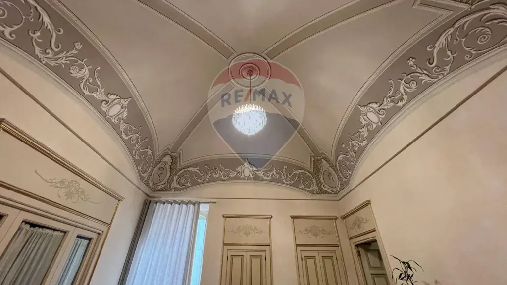 hallway_entrance