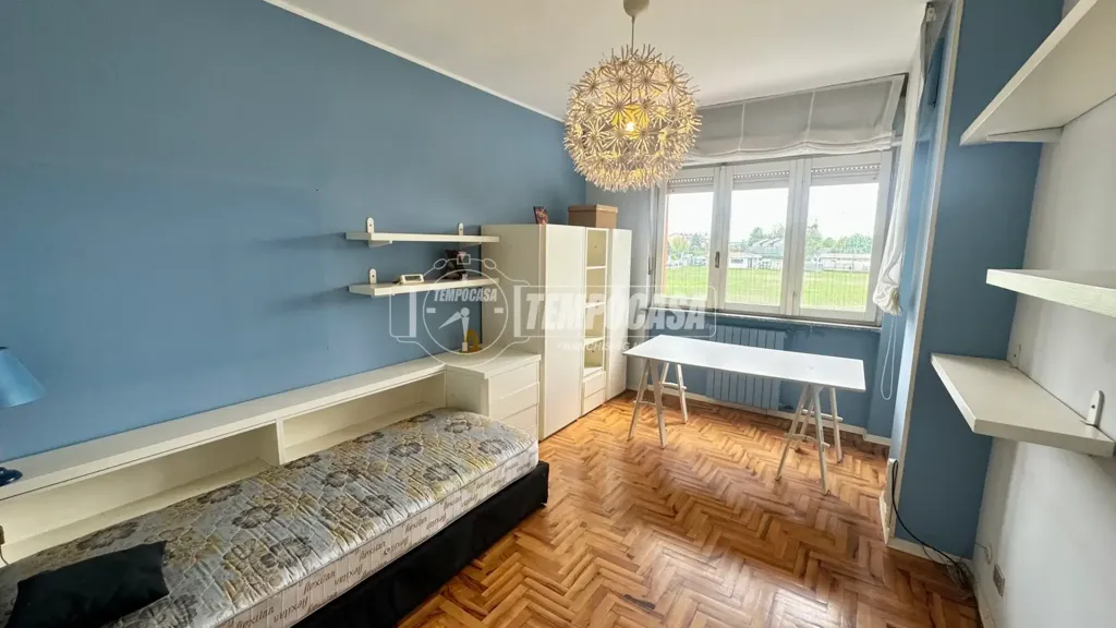 Appartement 5 pièces à IT