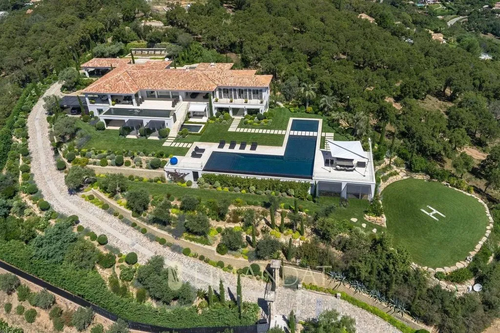 Õhuvaade - Luxury Villa with Sea View in Grimaud