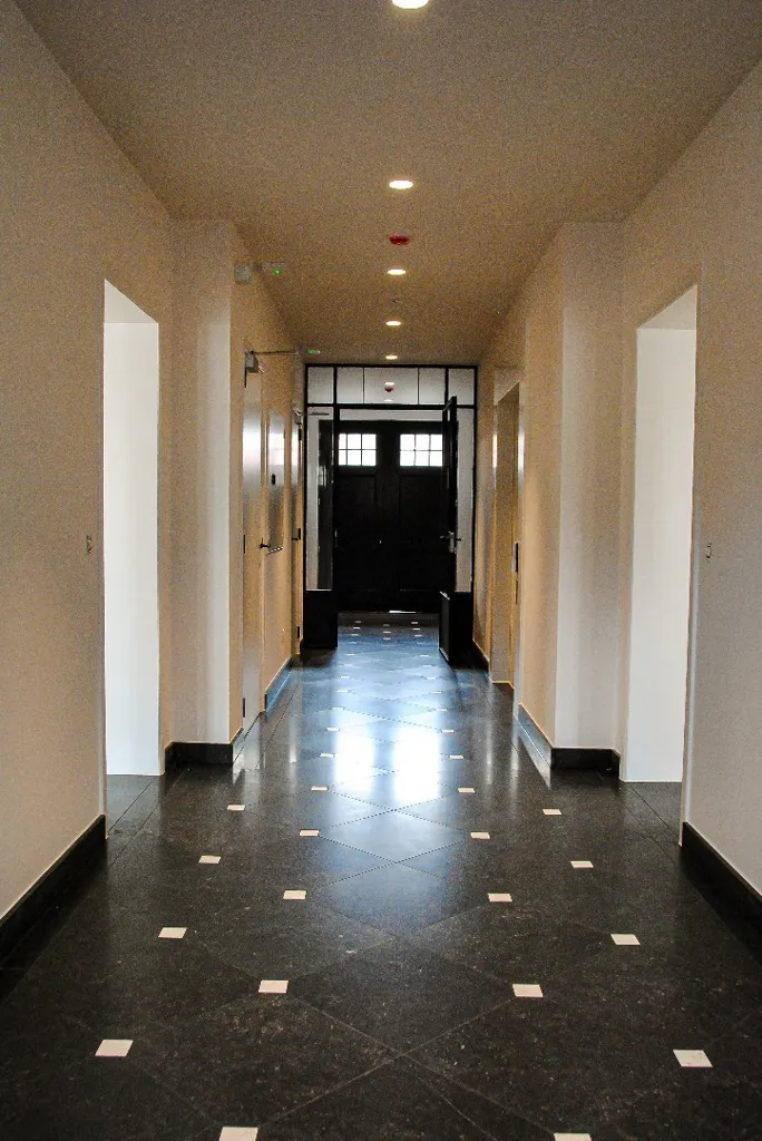 Esik - Luxury Ground Floor Flat with Terrace in Elversele