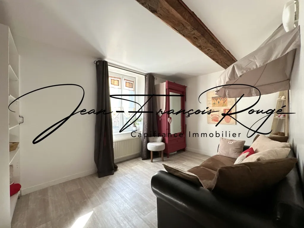 Séjour - Maison en Pierres avec Jardin et Cuisine d'Été à Manche