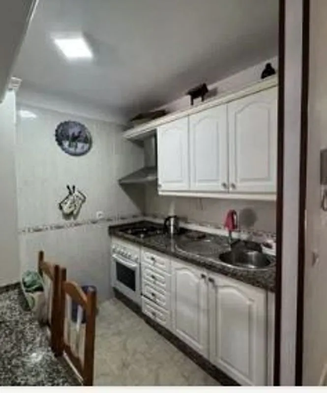 Cuisine - 1-Bed Flat with Garage in El Médano