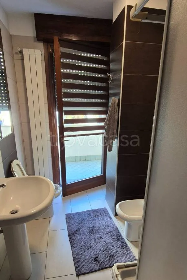 Bagni - Rustic Bifamily Villa with Garden in Trecate