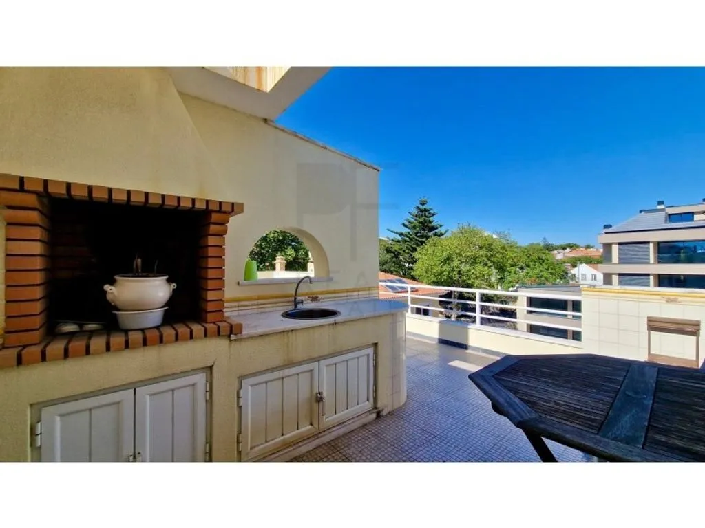 Terrass - Luxury Duplex with Sea View in Cascais