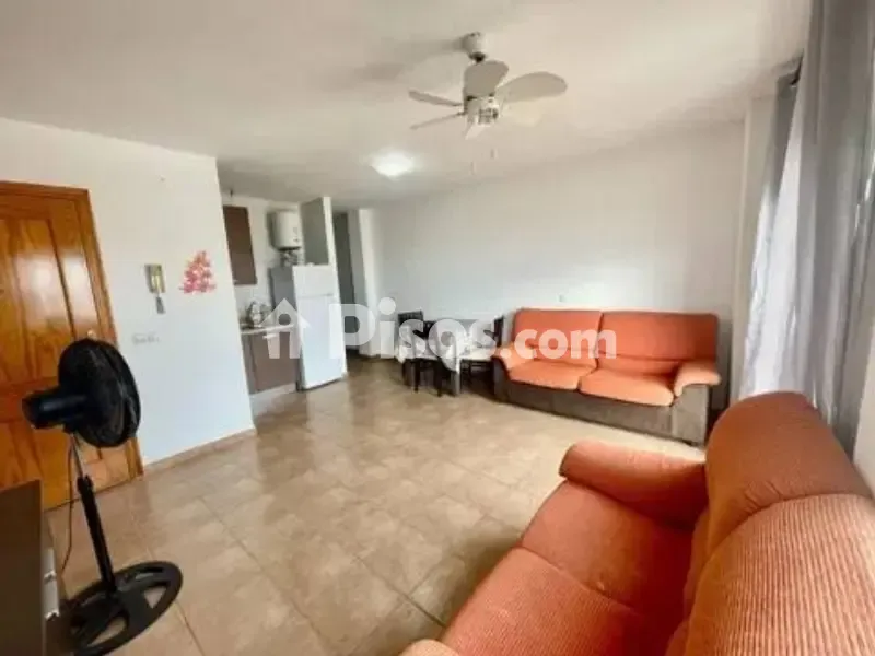 Elutuba - Two-Bedroom Apartment with South-Facing Light in Carboneras