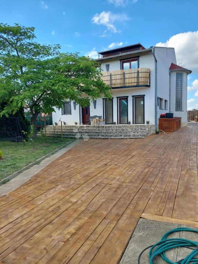 Extérieur - Business Complex with Pool in Borovo