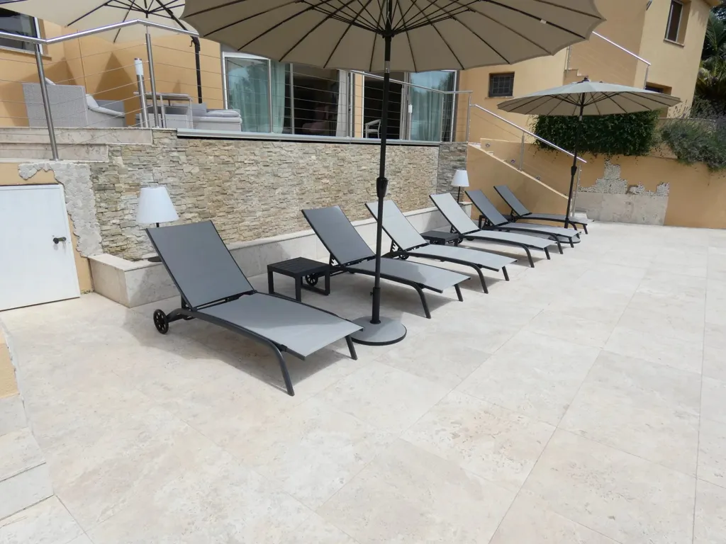 Piscine - Villa avec Vue Dominante sur le Vieux Village à Mougins