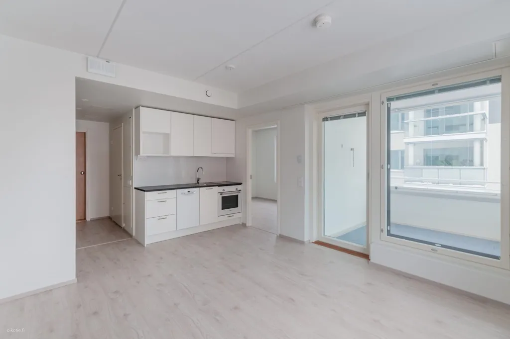 Elutuba - Modern Flat with Glazed Balcony in Laajasalo