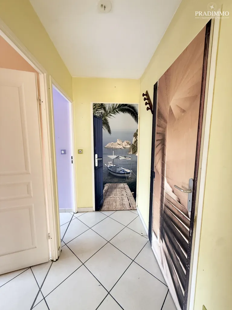 Entrée - Appartement avec Terrasse Sud-Ouest au 9ème Marseille