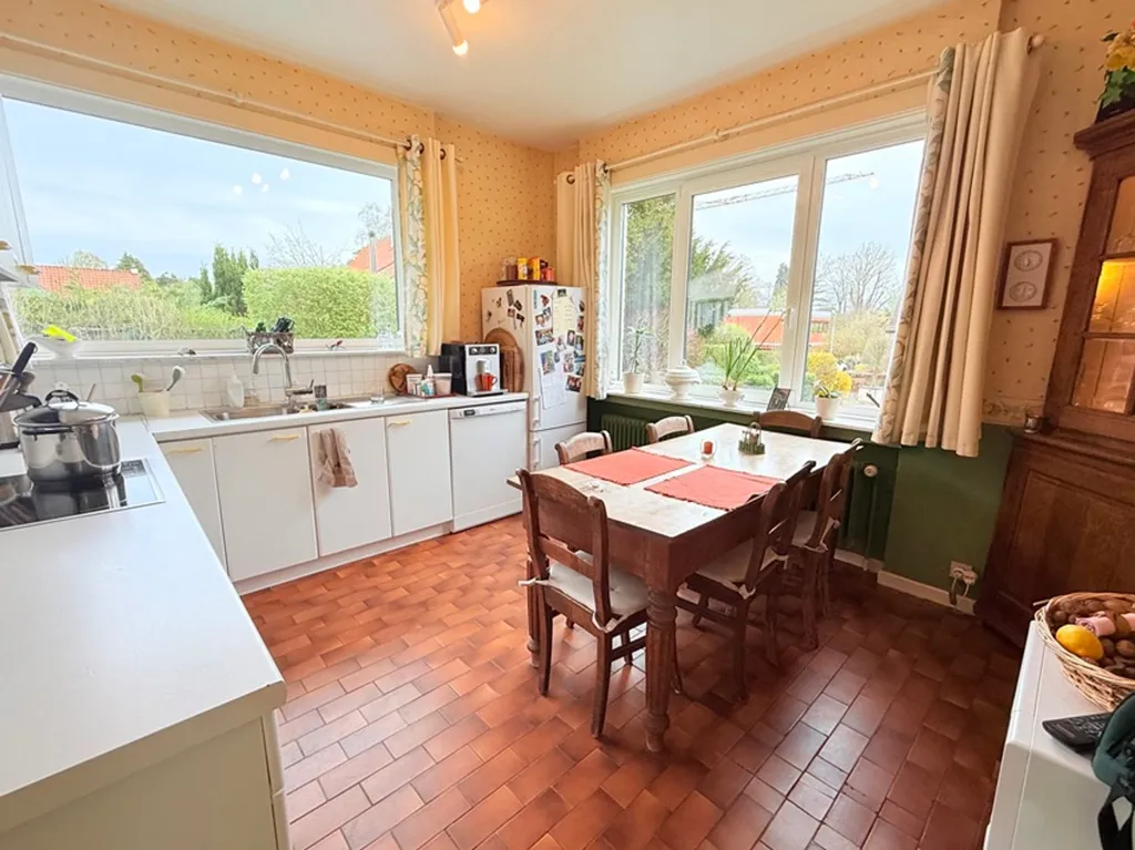 Cuisine - Villa avec Piscine dans le Faubourg à Waterloo