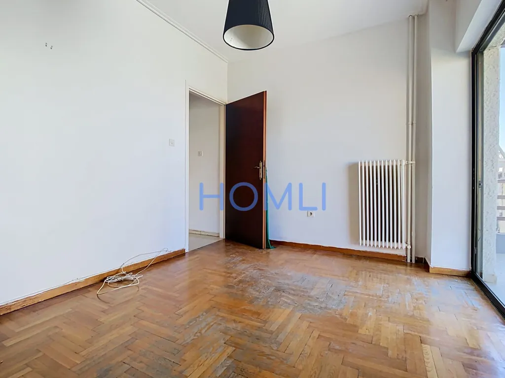 Toad - Corner Apartment with Garden in Elliniko