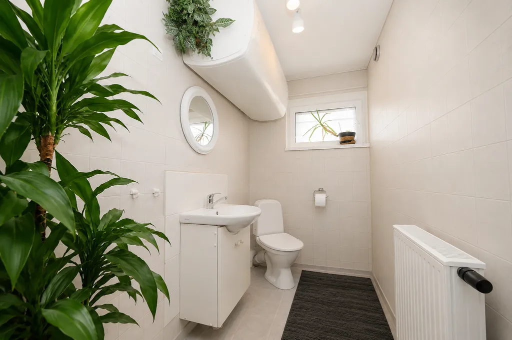 Bagni - Spacious House with Sauna in Raeküla, Pärnu