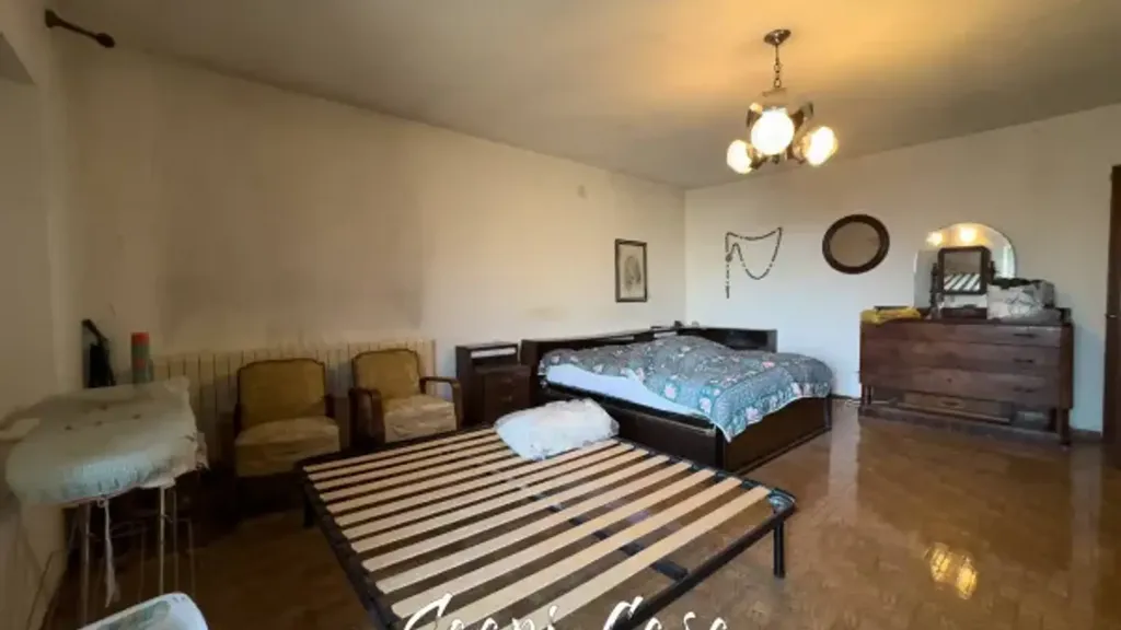 Bedrooms - Detached House with Garden in Mezzomerico