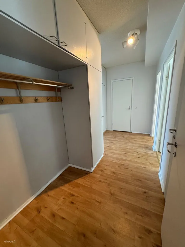 Pièces - Spacious Apartment with Balcony in Mikkeli