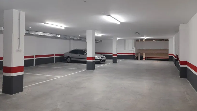 Garage - Villas with Pool in Vigo