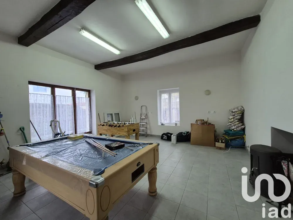Maison 10 pièces à Argentonnay