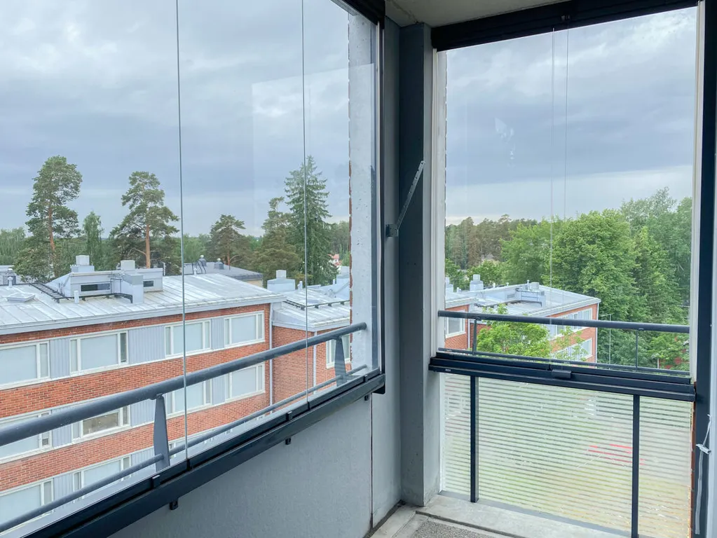 Rõdu - Bright Apartment with Balcony in Jokiniemi, Vantaa