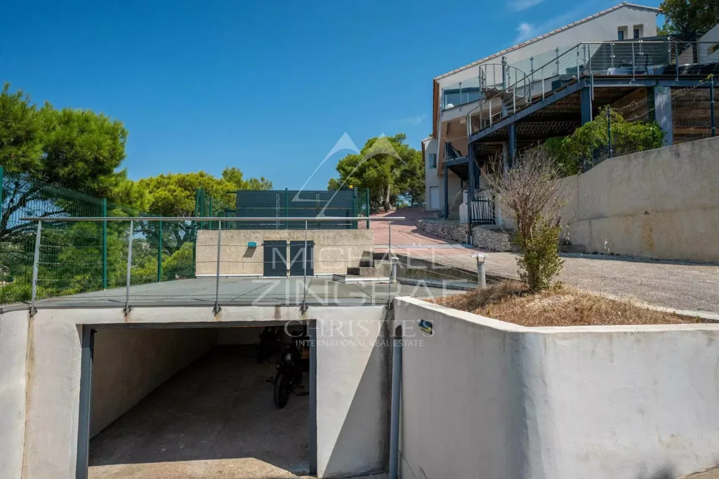 Välivaade - Villa with Sea View in Ensues-la-Redonne