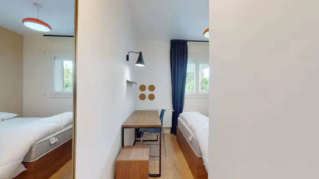 Chambres - Appartement Meublé avec Internet à Nanterre