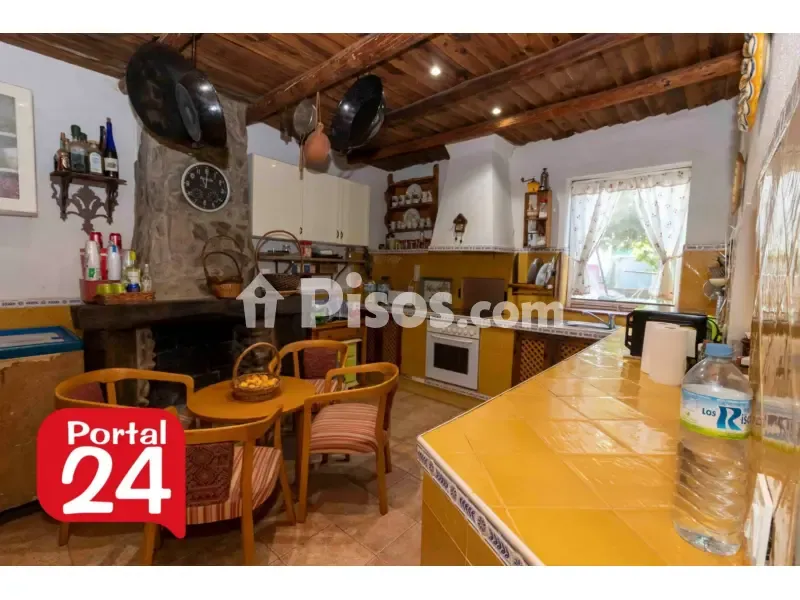 Söögituba - Charming House with Patio in La Albuera