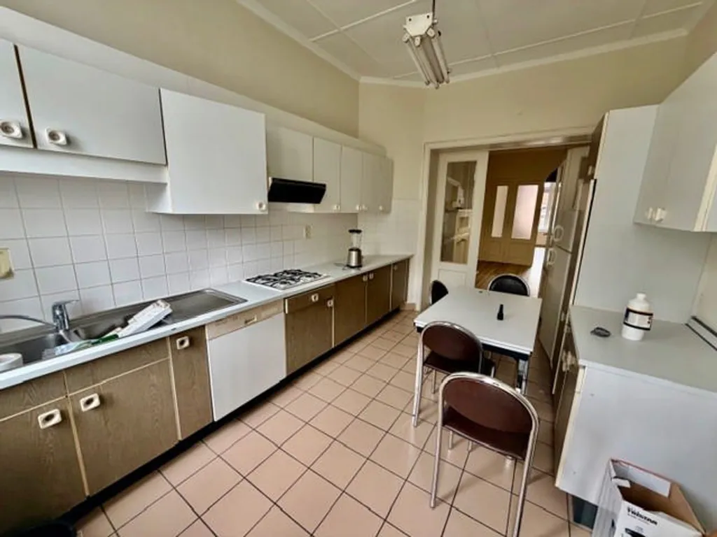 Cuisine - Maison de Rapport avec Jardin à Ixelles