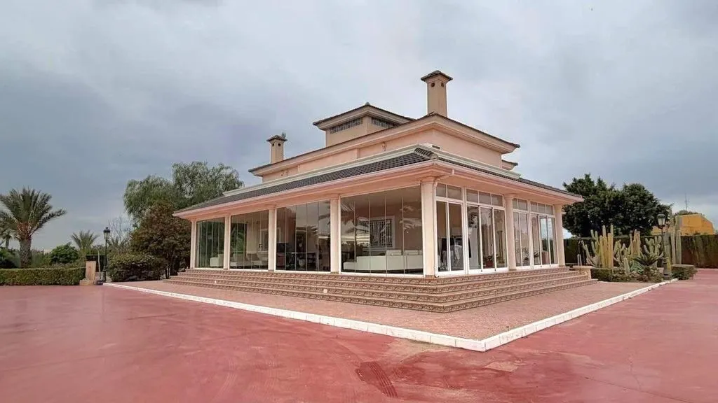 Välivaade - Luxury Chalet with Pool in Elche