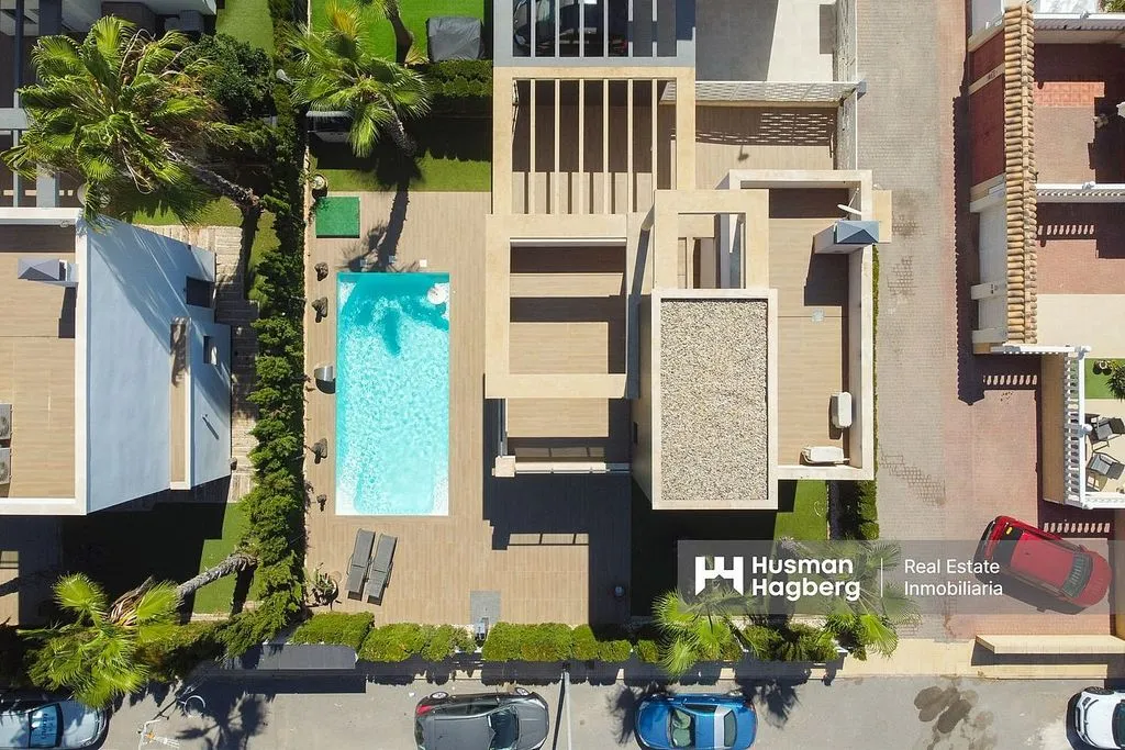 Õhuvaade - Villa with Pool in Lomas de Cabo Roig