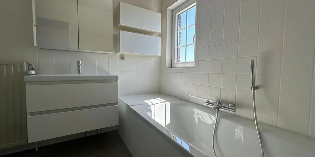 Salles de bain - Duplex avec Terrasse et Jardin à Hulshout