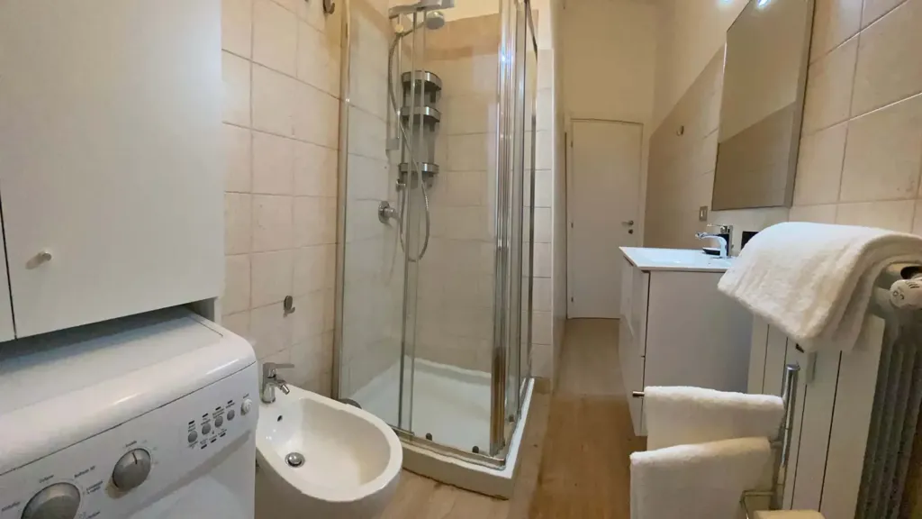 Salles de bain - Studio Apartment with Balcony in Milan