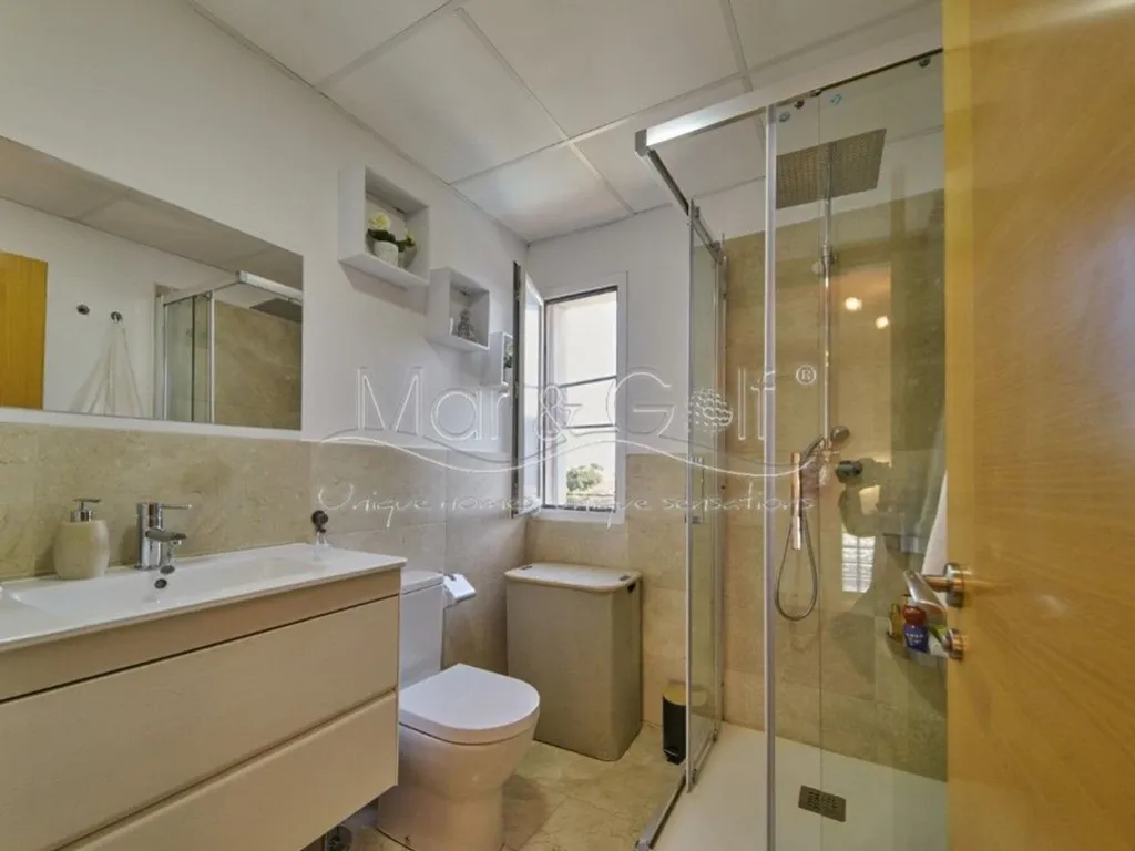 Vannitoad - Chalet with Pool in La Font