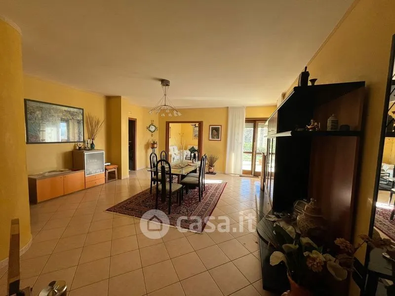 Söögituba - Rearranged Apartment with Balcony in Tito