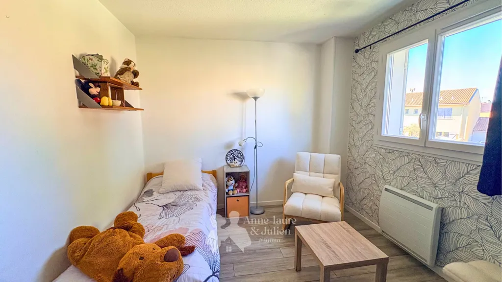 Chambres - Maison au Calme avec Jardins à Pélissanne