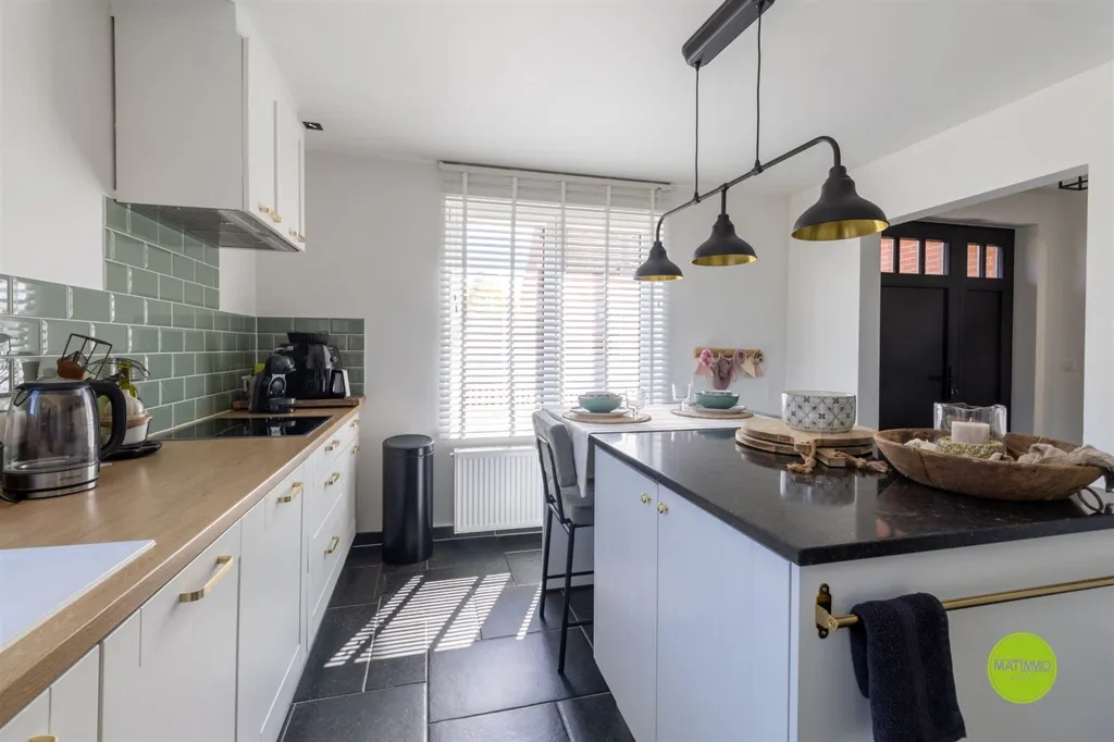 Cucina - Renovated House with Sauna in Olen