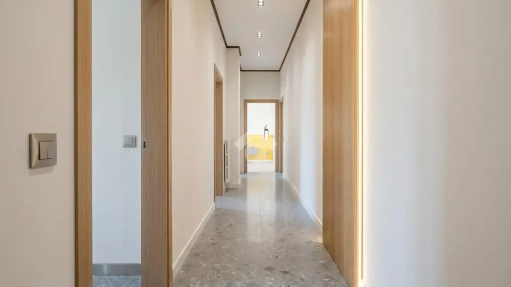 Esik - Loft Apartment with Balcony in Corso Italia