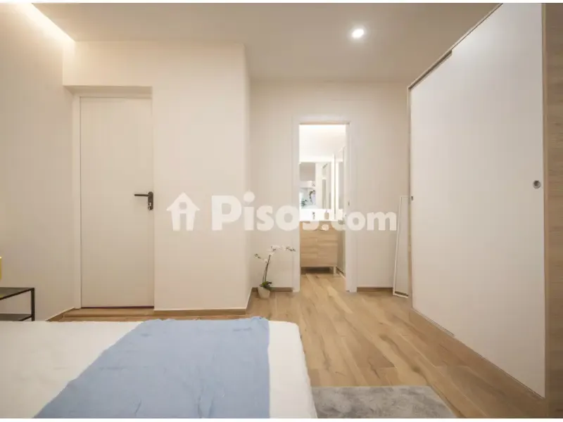 Magamistoad - Studio Flat with Patio in Carrer de la Mare Eterna
