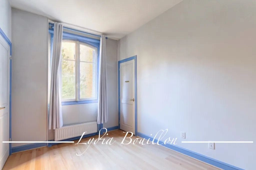 Pièces - Appartement Haussmannien avec Jardin au Cœur de Courbevoie