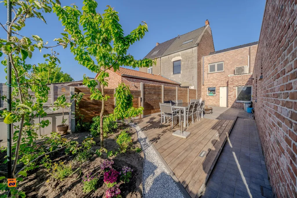 Garden - Renovated House with Terrace in Evergem