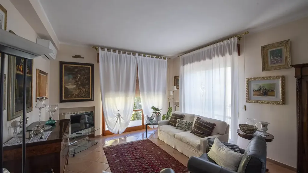 Elutuba - Bifamiliar Villa with Terrace in Senigallia
