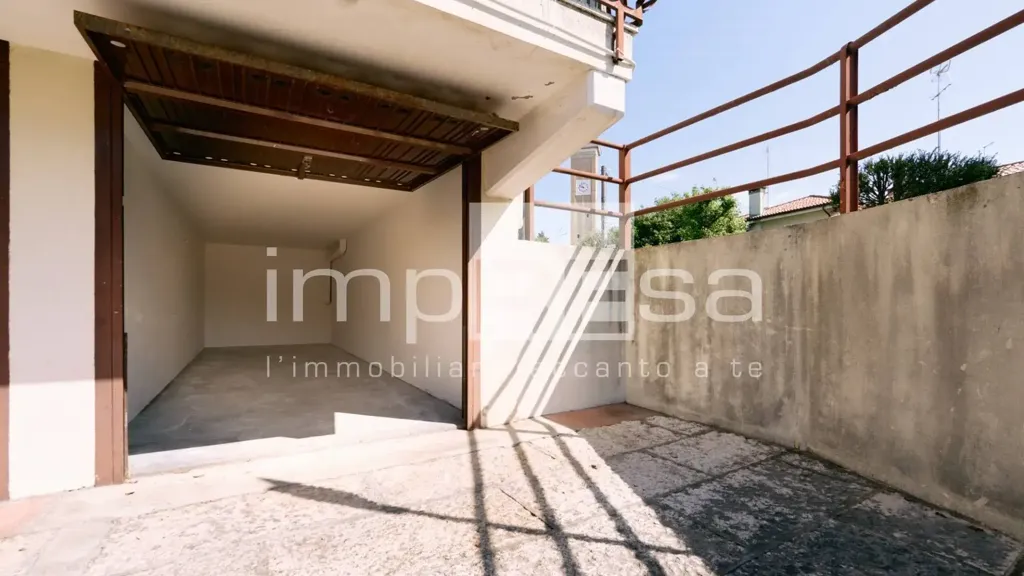 Aed - Spacious Apartment with Garage in Fontane, Villorba