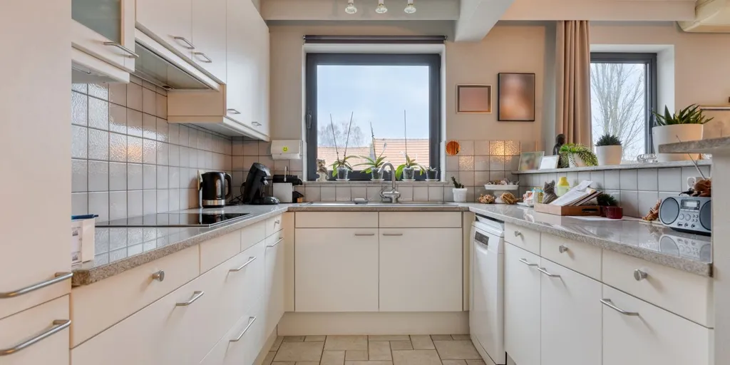 Cuisine - Appartement avec Terrasse et Garage à Schoten