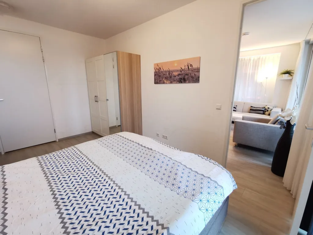 Bedrooms - Modern Apartment with Balcony in Rotterdam Centre