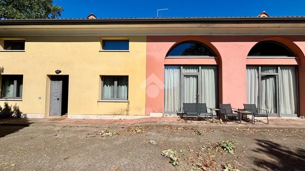 Esterno - Historic Villa with Pool in Sona