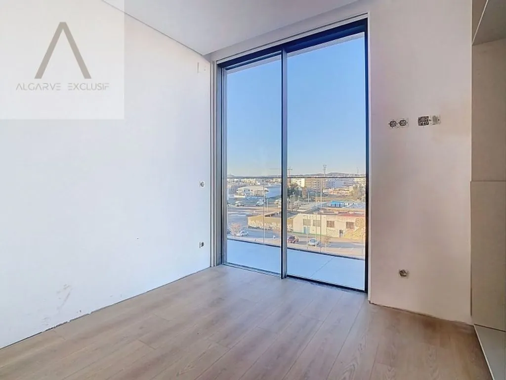 Toad - Luxury Flat with Pool in Olhão