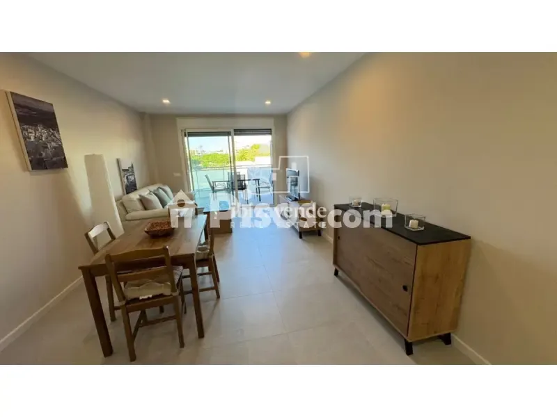 Söögituba - Luxury Apartment with Pool in Playa Den Bossa