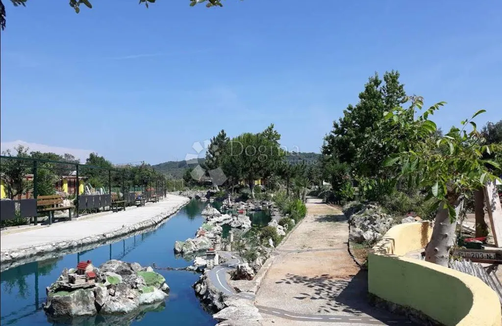 Multi-Unit Estate with Pool in Rovinj