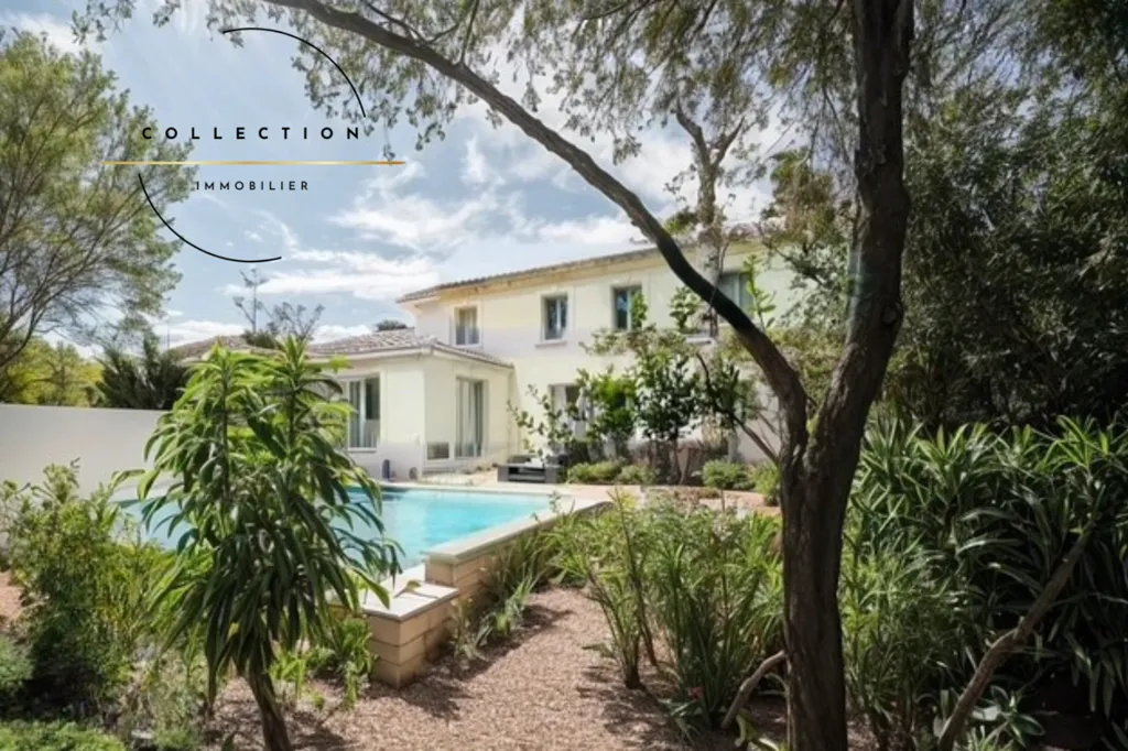 Piscine - Villa Rénovée avec Piscine à Montpellier