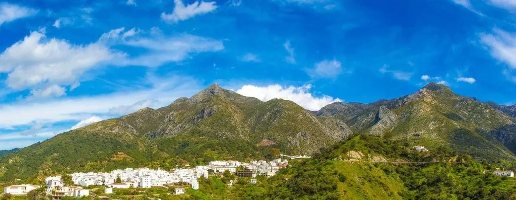 Luxury Villa with Sea View in Istán
