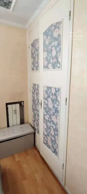 Magamistoad - Fully Renovated 5-Piece Flat with Terrace in Pasteur